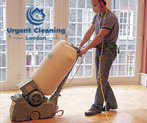 floor-sanding-urgent-cleaning